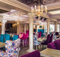 Restaurant_3.jpg