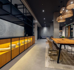 Restaurant_3.jpg