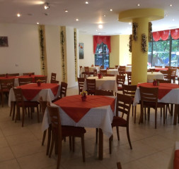 Restaurant_3.jpg