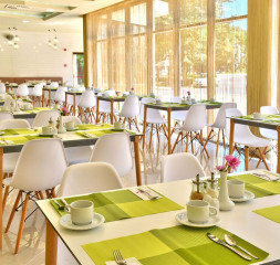 Restaurant_3.jpg