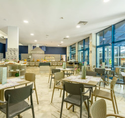 Restaurant_3.jpg