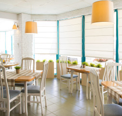 Restaurant_3.jpg