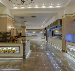 Restaurant_3.jpg