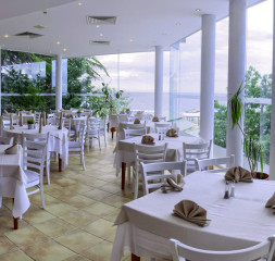 Restaurant_4.jpg