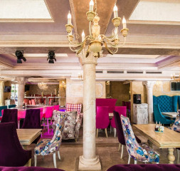 Restaurant_4.jpg