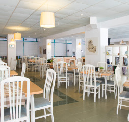 Restaurant_4.jpg