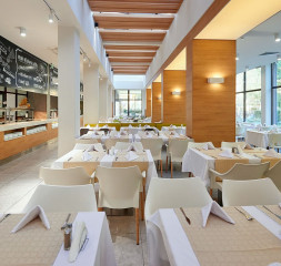 Restaurant_4.jpg