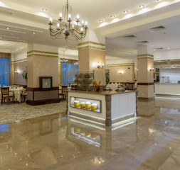 Restaurant_4.jpg