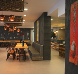 Restaurant_5.jpg
