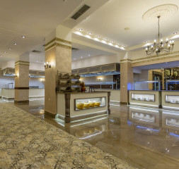 Restaurant_5.jpg