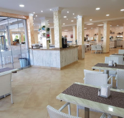 Restaurant_5.jpg