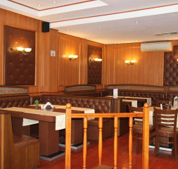 Restaurant_5.jpg