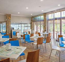 Restaurant.jpg