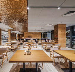 Restaurant.jpg
