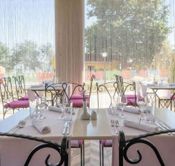 Restaurant_6.jpg