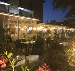 Restaurant_6.jpg