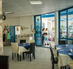 Restaurant_6.jpg