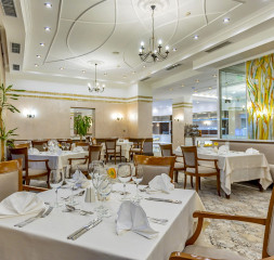 Restaurant_6.jpg