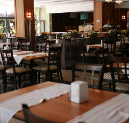 Restaurant.jpg