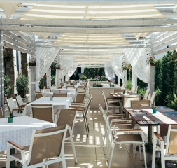Restaurant.jpg