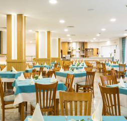 Restaurant.jpg