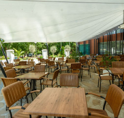Restaurant_8.jpg