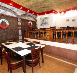 Restaurant_8.jpg