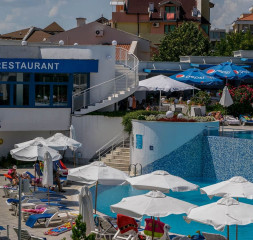 Restaurant_8.jpg