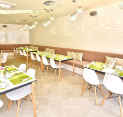 Restaurant_8.jpg
