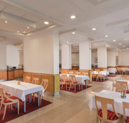 Restaurant.jpg