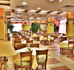 Restaurant.jpg