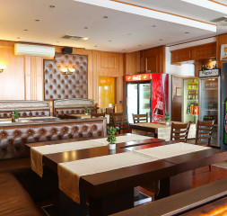 Restaurant_9.jpg