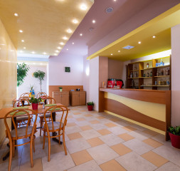 Restaurant_A_La_Cart_15.jpg