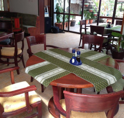 Restaurant_A_La_Cart_1.jpg