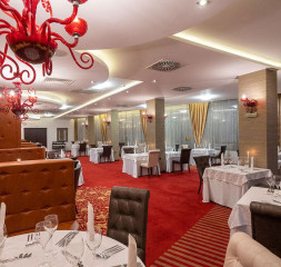 Restaurant_A_La_Cart_Fusion_1.jpg