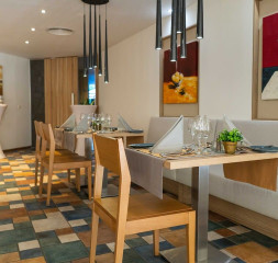 Restaurant_A_La_Carte_1.jpg