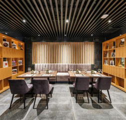 Restaurant_A_La_Carte_Noble.jpg