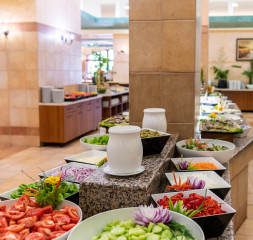 Restaurant_Buffet_10.jpg
