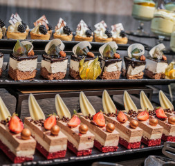 Restaurant_Buffet_14.jpg