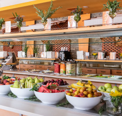 Restaurant_Buffet_18.jpg
