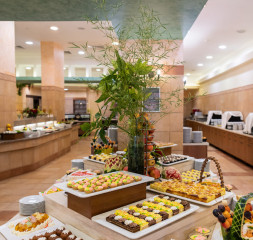 Restaurant_Buffet_19.jpg