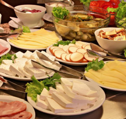 Restaurant_Buffet_1.jpg