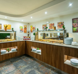 Restaurant_Buffet_1.jpg