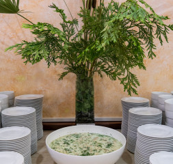 Restaurant_Buffet_1.jpg