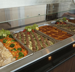 Restaurant_Buffet_1.jpg