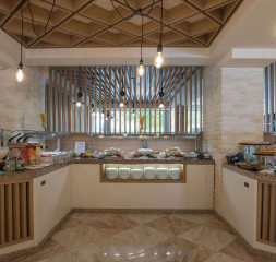 Restaurant_Buffet_1.jpg