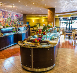 Restaurant_Buffet.jpg