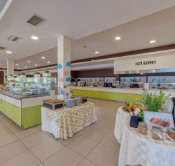 Restaurant_Buffet_2.jpg