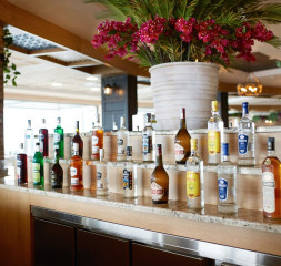 Restaurant_Buffet_2.jpg