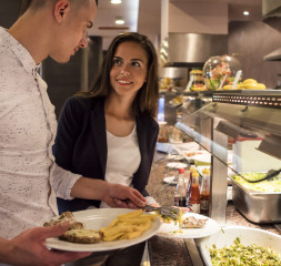 Restaurant_Buffet_2.jpg
